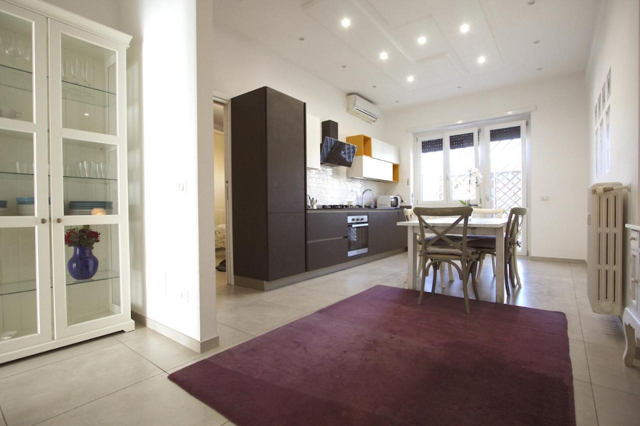 Apartamento Piramide House *
